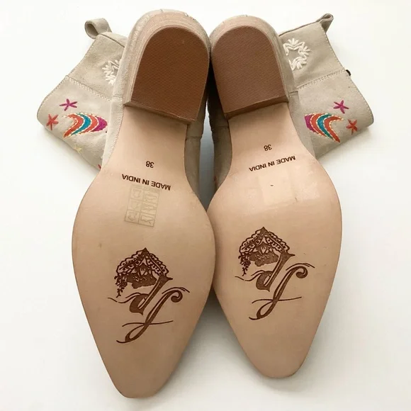 NEW Free People Bowers Embroidered Leather Western Booties - Stone - 38 - Picture 8 of 9